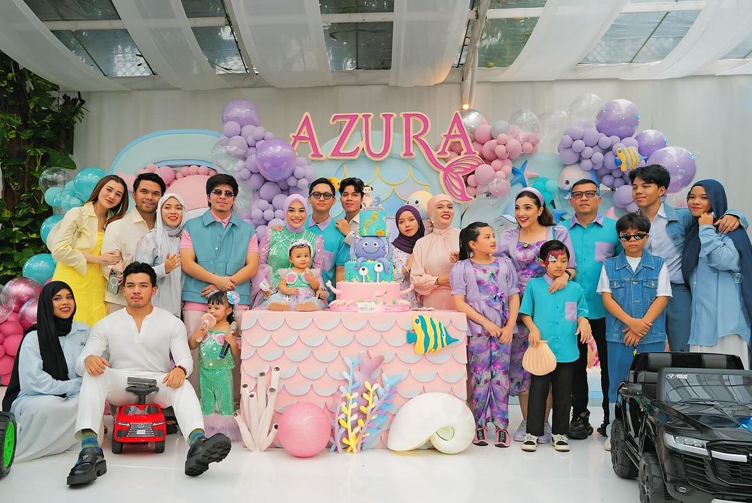 Ulang tahun Azura, anak kedua Atta Halilintar dan Aurel Hermansyah Ulang tahun Azura, anak kedua Atta Halilintar dan Aurel Hermansyah
