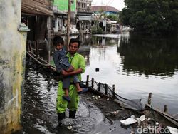 Fenomena Perigee-Bulan Baru, BMKG Peringatkan Potensi Banjir di 18 Daerah Ini
