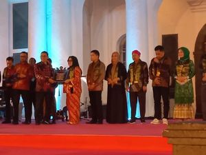 Keren! Ketoprak Truthug-Batik Asem Semarang Jadi Warisan Budaya Tak Benda Keren! Ketoprak Truthug-Batik Asem Semarang Jadi Warisan Budaya Tak Benda