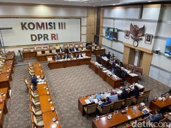 DPR Selesai Fit and Proper Test Capim KPK, Cadewas Dilanjut Besok