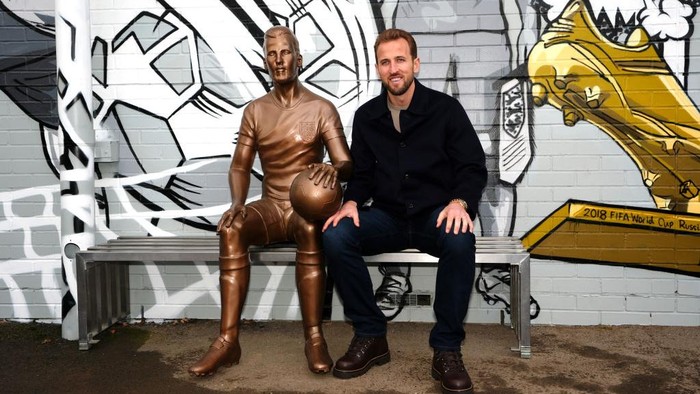 Harry Kane during the unveiling of a statue of himself at The Peter May Centre, London. Picture date: Monday November 18, 2024. (Photo by Zac Goodwin/PA Images via Getty Images)
