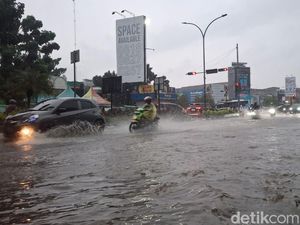 RI Kedatangan La Nina hingga April 2025, BMKG Ingatkan Potensi Banjir-Tanah Longsor