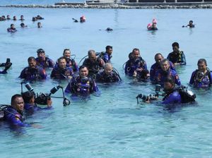 Pimpin Transplantasi Terumbu Karang, Kabaharkam Ajak Jaga Ekosistem Laut Pimpin Transplantasi Terumbu Karang, Kabaharkam Ajak Jaga Ekosistem Laut