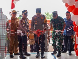 Irjen Iqbal Resmikan SPKT Bareng Kapolres Inhil Demi Tingkatkan Pelayanan