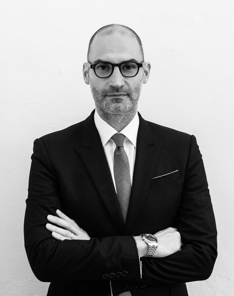 Kering Tunjuk CEO Baru untuk Balenciaga dan Saint Laurent