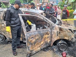 Menanti Polisi Usut Dugaan Pembakaran Mobil Timses Calon Bupati Aceh Timur