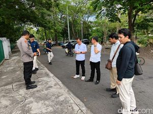 Remaja di Gresik Ditendang-Diancam Dibunuh gegara Rebut Mantan Pacar Remaja di Gresik Ditendang-Diancam Dibunuh gegara Rebut Mantan Pacar