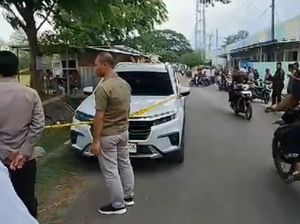 Pendeta Ditemukan Tak Bernyawa Dalam Mobil di Jalanan Cirebon Pendeta Ditemukan Tak Bernyawa Dalam Mobil di Jalanan Cirebon
