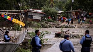Ratusan Desa di Honduras Terendam Banjir Akibat Badai Sara