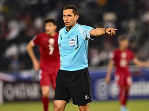 Media China: Semoga Wasit Indonesia Vs China Tidak Bias Media China: Semoga Wasit Indonesia Vs China Tidak Bias