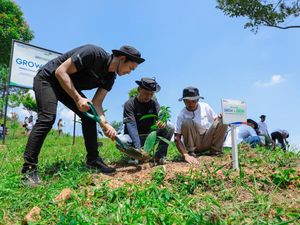 BRI Hadirkan BRI Menanam-Grow & Green, Bantu Petani Pulihkan Lahan Kritis BRI Hadirkan BRI Menanam-Grow & Green, Bantu Petani Pulihkan Lahan Kritis