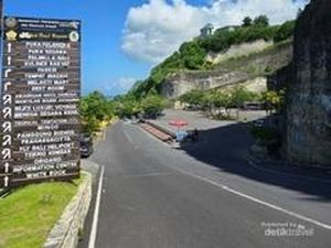 Keindahan Fasilitas dan Keseruan di Pantai Melasti Bali
