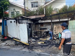 Warung Makan di Gajahmungkur Semarang Ludes Terbakar