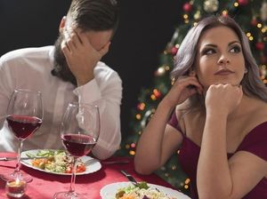 5 Aksi Bucin Orang Traktir Makan Pasangan Berakhir Boncos 5 Aksi Bucin Orang Traktir Makan Pasangan Berakhir Boncos