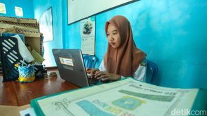 Ada Internet di Jemaja Anambas, Urusan Kirim Dokumen Tak Lagi Naik Perahu