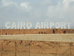 Curhat Pengalaman Buruk di Bandara Kairo, Blogger Harus Berurusan dengan Pemerintah Mesir Curhat Pengalaman Buruk di Bandara Kairo, Blogger Harus Berurusan dengan Pemerintah Mesir