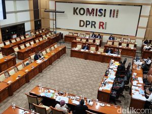 Cadewas Sumpeno Ingin CCTV KPK Bisa Diakses di Gedung Dewas Cadewas Sumpeno Ingin CCTV KPK Bisa Diakses di Gedung Dewas