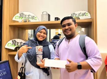 Heboh! Milk Tea Viral di Malaysia Tawarkan Hadiah Jam Tangan Mahal