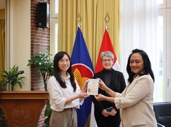 Diaspora Sambut Gembira Hadirnya Layanan E-Paspor di KJRI Hamburg