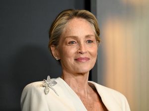 Penampilan Sharon Stone Tanpa Makeup, Pamerkan Wajah Asli di Usia 66 Penampilan Sharon Stone Tanpa Makeup, Pamerkan Wajah Asli di Usia 66