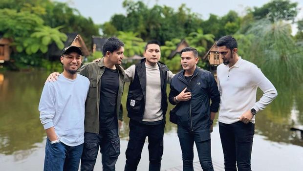Haldy Sabri bersama rekannya Haldy Sabri bersama rekannya