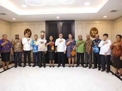 Audiensi dengan MRP, Menaker Bahas Peningkatan BLK di Papua