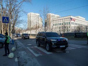 AS Tutup Sementara Kedubes di Ukraina, Ada Apa? AS Tutup Sementara Kedubes di Ukraina, Ada Apa?