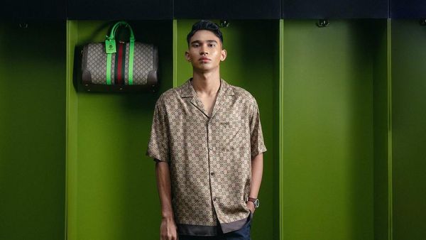 7 Potret Marselino Ferdinan Jago Pose di Luar Lapangan, Jadi Model Gucci