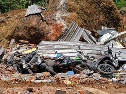 Petaka Rumah di Purworejo Tergilas Batu Raksasa Berujung 4 Penghuni Tewas