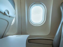 Pramugari: Jangan Pernah Langsung Pakai Fasilitas Ini di Dalam Pesawat