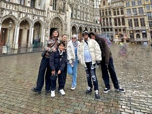 Sule Sebut Ada Oknum yang Tak Daftarkan Pernikahan Rizky Febian ke Negara Sule Sebut Ada Oknum yang Tak Daftarkan Pernikahan Rizky Febian ke Negara