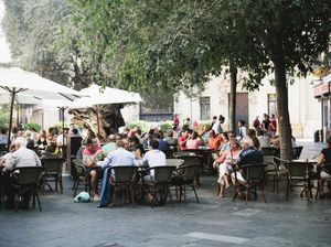 Pelaku Usaha Wisata Spanyol Kritisi Kebijakan Baru Terkait Pajak Turis Pelaku Usaha Wisata Spanyol Kritisi Kebijakan Baru Terkait Pajak Turis