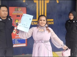 Dihukum gegara Konten Makan Babi, Lina Mukherjee Sudah Bebas dari Lapas