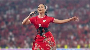 Potret Aksi Yura Yunited... Eh, Yura Yunita di GBK