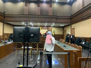 Eks Panitera PN Jaktim Minta Jadi Tahanan Kota, Hakim: Ini Extraordinary Crime