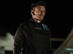Frank Grillo Ungkap Bedanya Main di DCU dan MCU