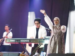 Video KUA Pondok Gede: Nissa Sabyan-Ayus Telah Menikah pada 4 Juli Video KUA Pondok Gede: Nissa Sabyan-Ayus Telah Menikah pada 4 Juli