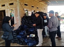 Warga Bone Ungkap Zakir Sabara Tiap Tahun Bagi Sembako: Tak Ada Unsur Politis