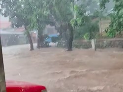 Sejumlah Titik di Depok Banjir Usai Hujan Deras