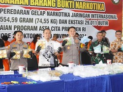 Polda Riau Tangkap 270 Jaringan Narkoba, 79 Kg Sabu-30 Ribu Ekstasi Disita