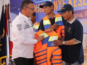 Begini Jurus Kemenhub Tingkatkan Keselamatan Pelayaran Begini Jurus Kemenhub Tingkatkan Keselamatan Pelayaran