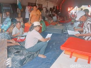 Hektaran Kebun di Kaki Lewotobi Hangus, Mahasiswa Terancam Putus Kuliah