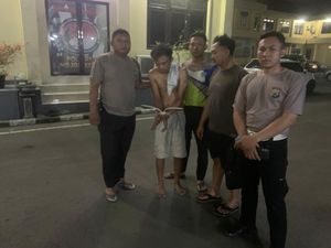 Bak Film Action, Polisi Kejar Sopir Pikap yang Tepergok Nyabu di Mojokerto Bak Film Action, Polisi Kejar Sopir Pikap yang Tepergok Nyabu di Mojokerto