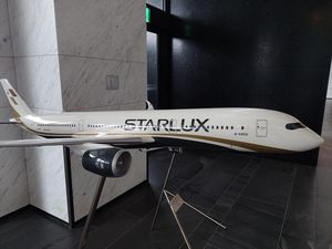 Starlux Pede Mampu Gaet Penumpang Indonesia dengan Segala Fasilitasnya Starlux Pede Mampu Gaet Penumpang Indonesia dengan Segala Fasilitasnya