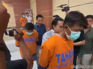 Penampakan 3 Pelaku Pembacokan Saksi Cabup Sampang hingga Tewas Penampakan 3 Pelaku Pembacokan Saksi Cabup Sampang hingga Tewas