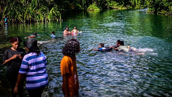 Ada Wisata Kali Sembra di Sorong Selatan, Ini Potretnya
