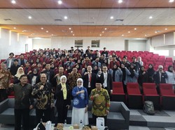 Atalia Ajak Mahasiswa Bandung Jaga Keutuhan Indonesia