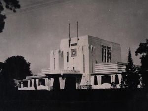 Kala Anggota Dewan Cirebon Hajar Wajah Jurnalis Pakai Bubuk Pensil-Kaca Kala Anggota Dewan Cirebon Hajar Wajah Jurnalis Pakai Bubuk Pensil-Kaca