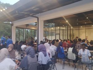 Ketua DPRD Kota Malang Ajak Milenial Aktif dalam Pesta Demokrasi Ketua DPRD Kota Malang Ajak Milenial Aktif dalam Pesta Demokrasi