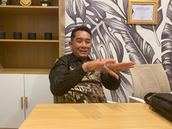 Bawaslu Bali Soroti Spanduk Coblos Si Gundul Jelang Masa Tenang Pilkada